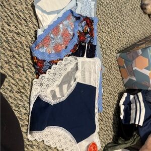 5 pr. Splendies Lace Trimmed Panties Set in Blue and White